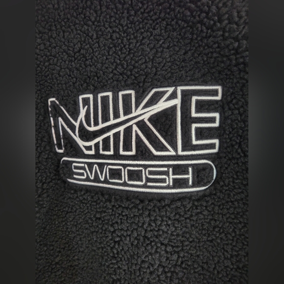 NWT Nike Sherpa Swoosh Embroidered Logo  Jacket Full Zip Black - Picture 6 of 12